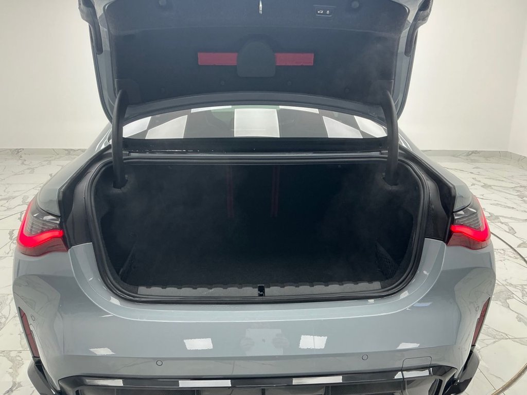 Used BMW M4 2023 for sale - 77748829: Photo 27