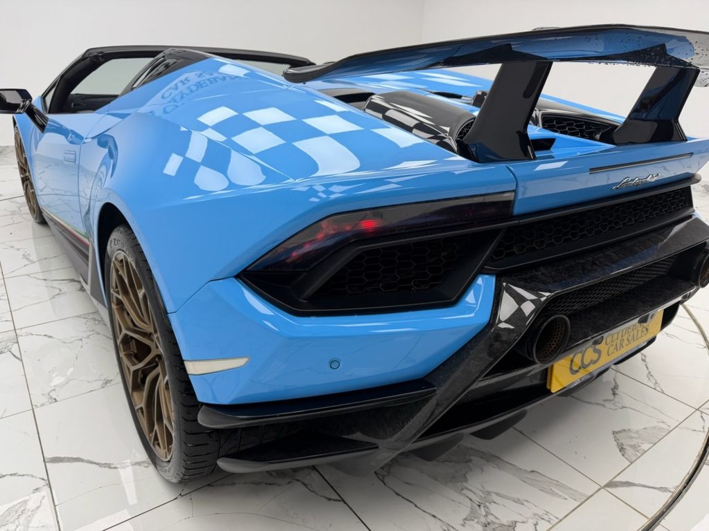 Used Lamborghini Huracan 2019 for sale - 76642061: Photo 29