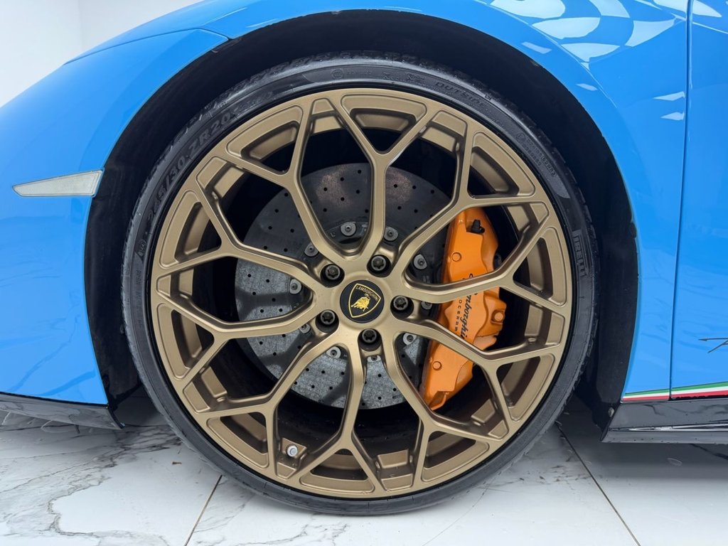 Used Lamborghini Huracan 2019 for sale - 76642061: Photo 36