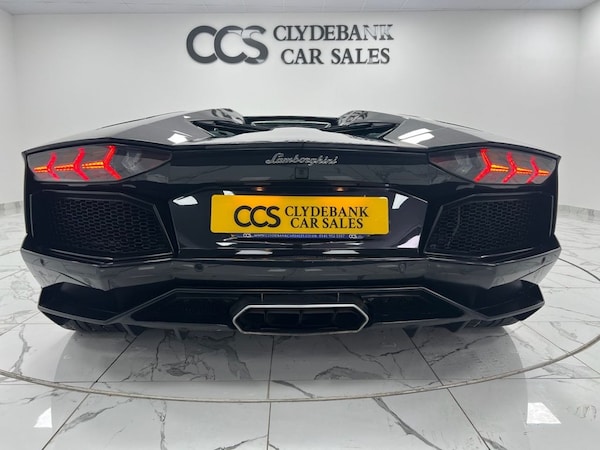 Used Lamborghini Aventador 2015 for sale - 76147752: Photo 35