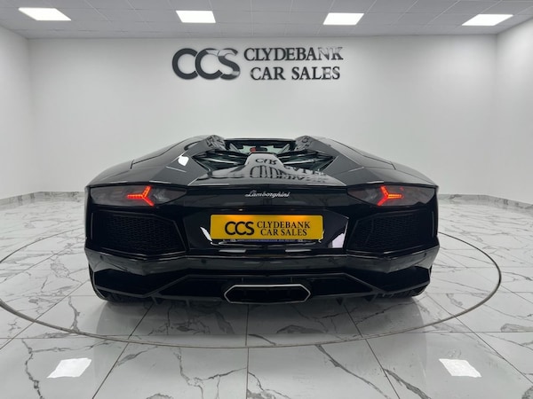 Used Lamborghini Aventador 2015 for sale - 76147752: Photo 5