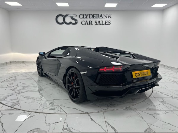 Used Lamborghini Aventador 2015 for sale - 76147752: Photo 6