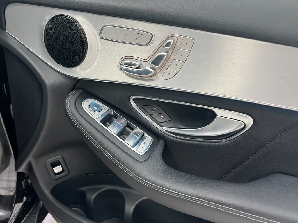 Used Mercedes-Benz GLC 2016 for sale - 76132155: Photo 18