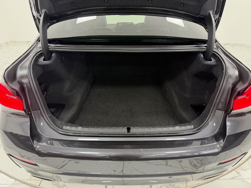 Used BMW 5 Series 2021 for sale - 76210812: Photo 29