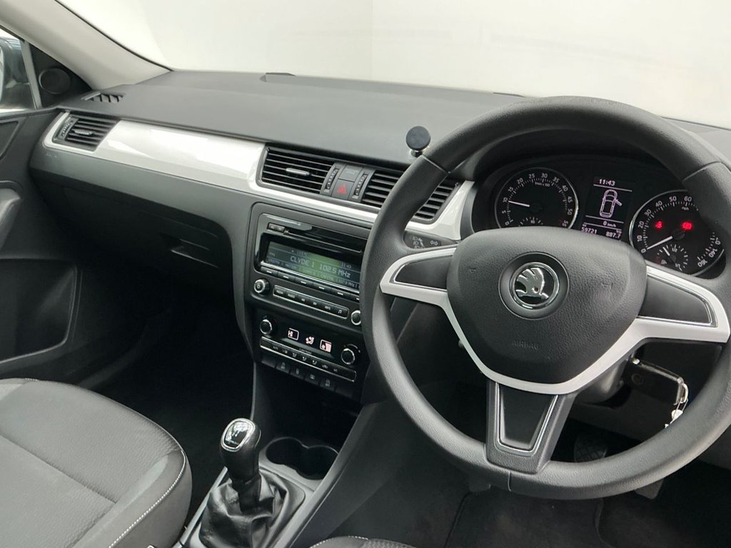 Used Skoda Rapid 2015 for sale - 77422704: Photo 9