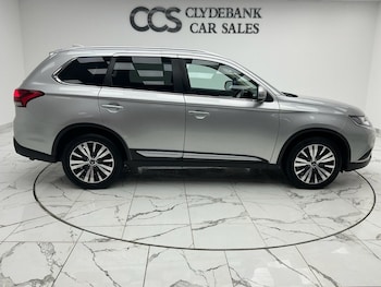 Used Mitsubishi Outlander 2020 for sale - 77436521: Photo