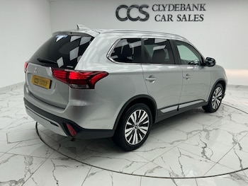 Used Mitsubishi Outlander 2020 for sale - 77436521: Photo