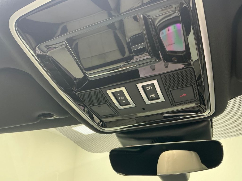 Used Land Rover Range Rover Velar 2017 for sale - 77693058: Photo 21