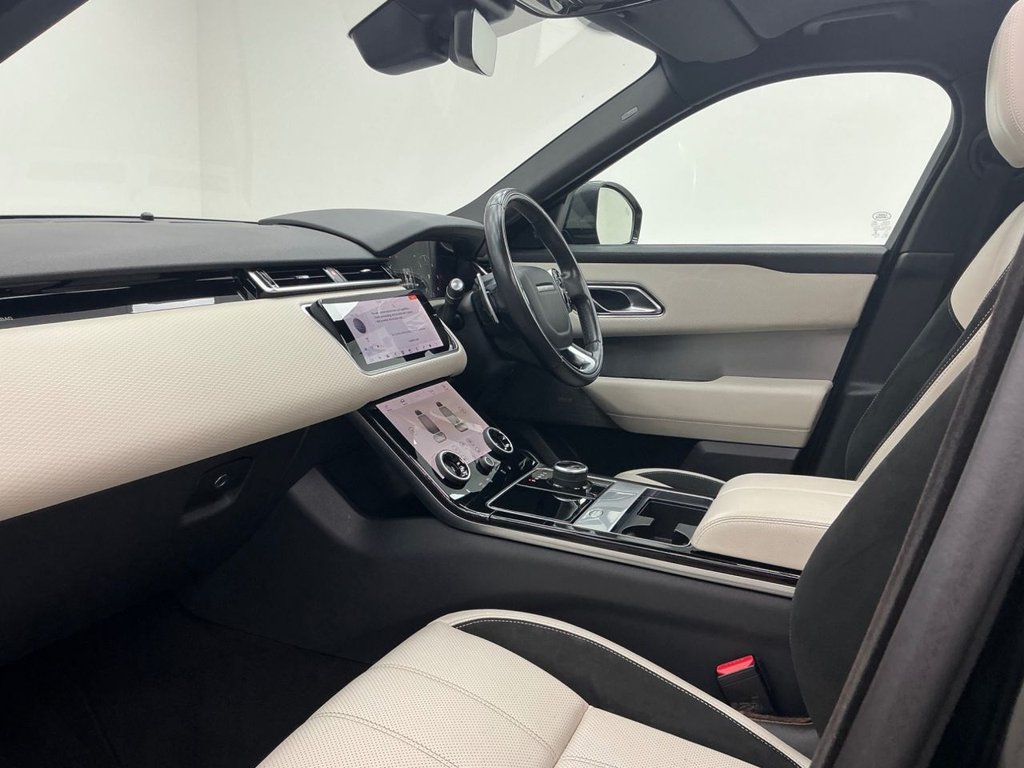 Used Land Rover Range Rover Velar 2017 for sale - 77693058: Photo 31
