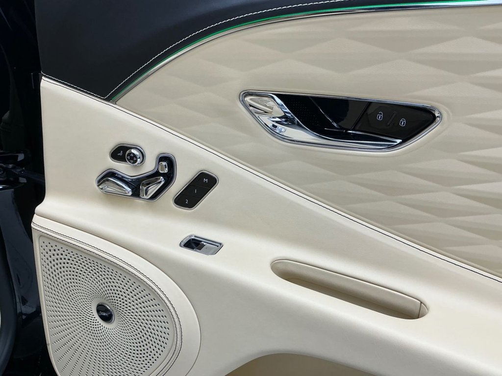 Used Bentley Flying Spur 2021 for sale - 78201023: Photo 24