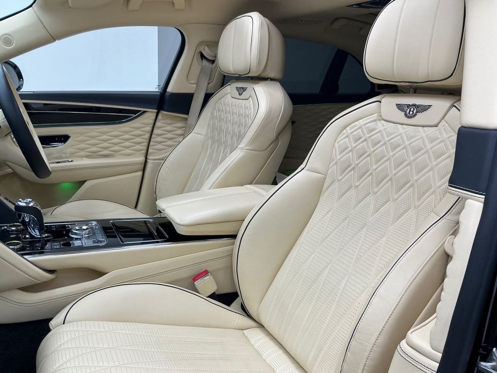 Used Bentley Flying Spur 2021 for sale - 78201023: Photo 33