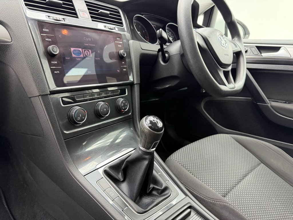 Used Volkswagen Golf 2018 for sale - 76962406: Photo 30
