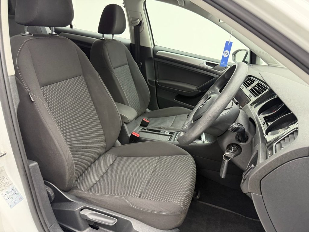 Used Volkswagen Golf 2018 for sale - 76962406: Photo 9