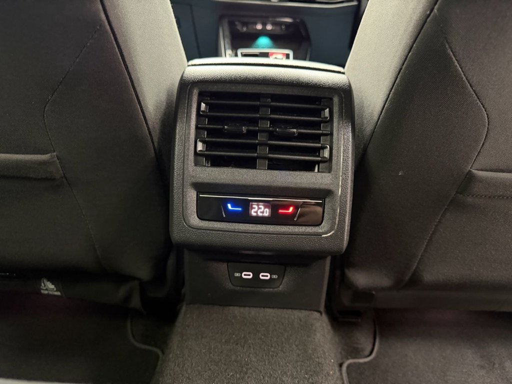 Used Volkswagen Golf 2024 for sale - 76279937: Photo 22