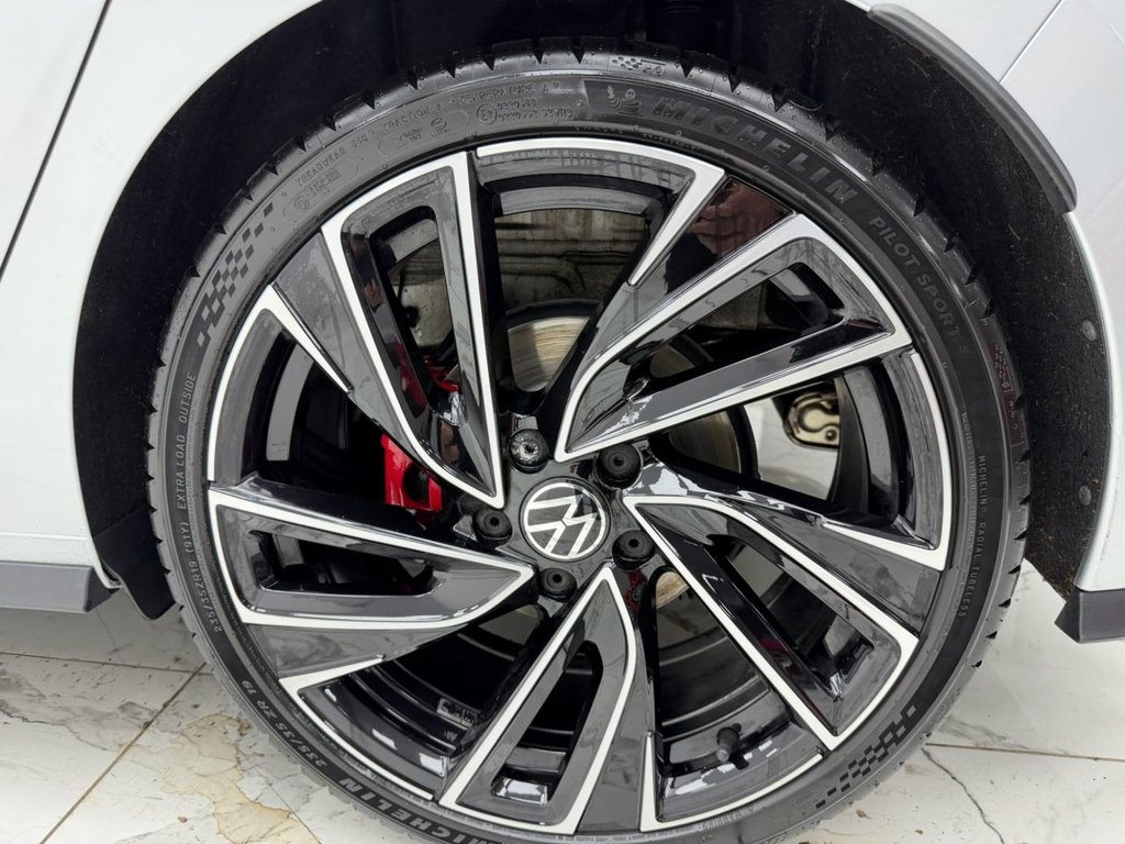 Used Volkswagen Golf 2024 for sale - 76279937: Photo 29