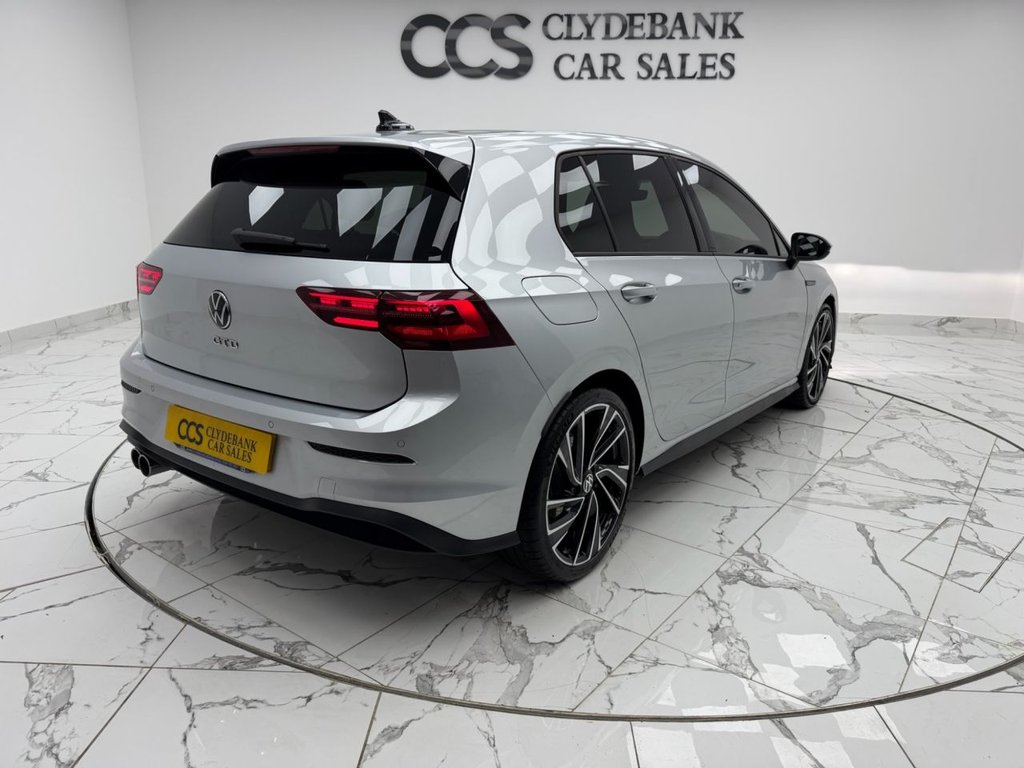 Used Volkswagen Golf 2024 for sale - 76279937: Photo 3