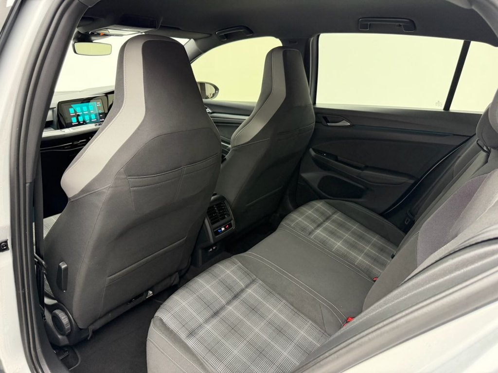 Used Volkswagen Golf 2024 for sale - 76279937: Photo 30