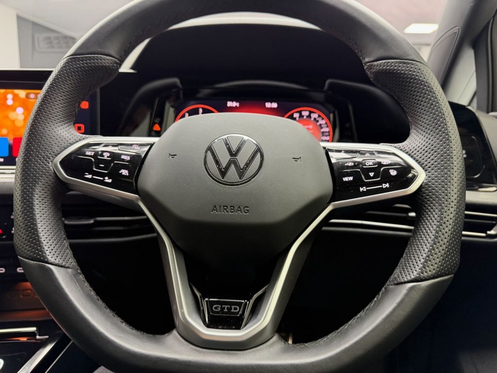 Used Volkswagen Golf 2024 for sale - 76279937: Photo 45