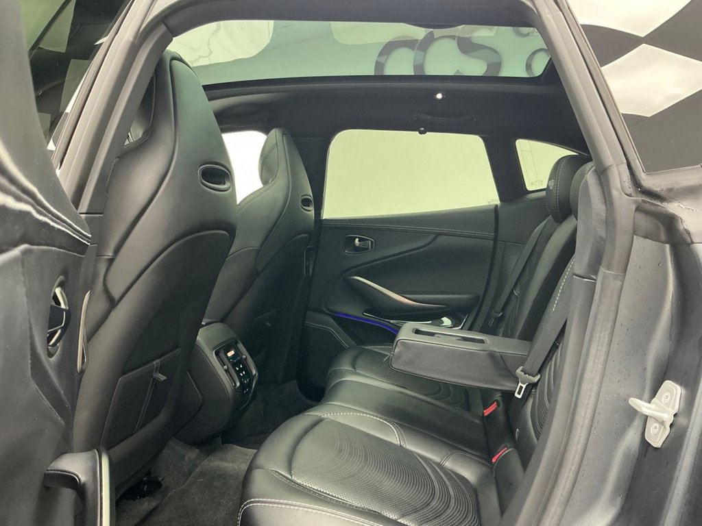 Used Aston Martin DBX 2023 for sale - 77313363: Photo 39