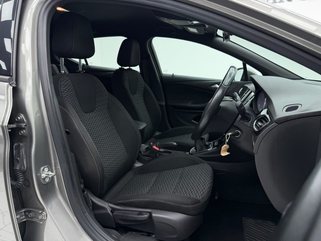 Used Vauxhall Astra 2016 for sale - 76482456: Photo 9