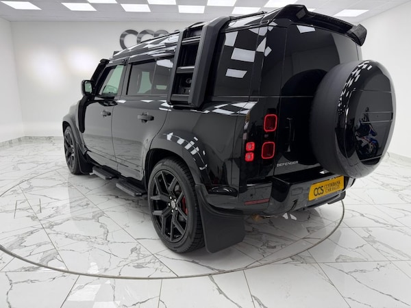 Used Land Rover Defender 2021 for sale - 76245316: Photo 5