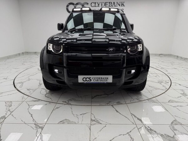 Used Land Rover Defender 2021 for sale - 76245316: Photo 8