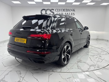 Used Audi Q7 2023 for sale - 79384638: Photo