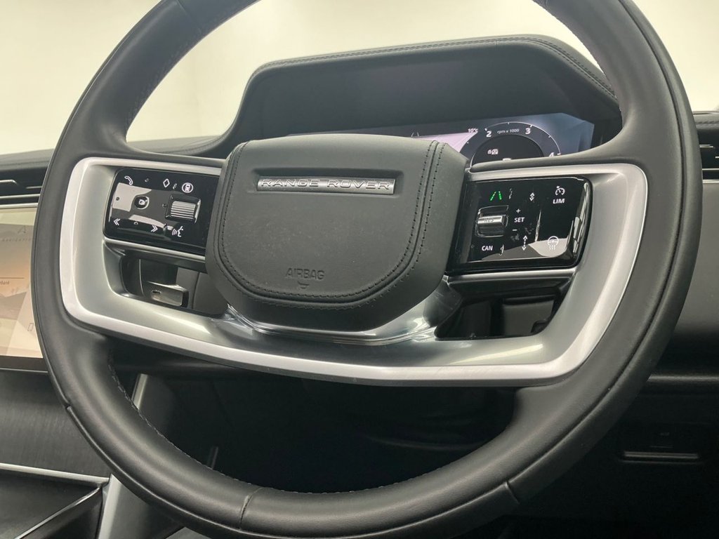 Used Land Rover Range Rover 2024 for sale - 78002697: Photo 11