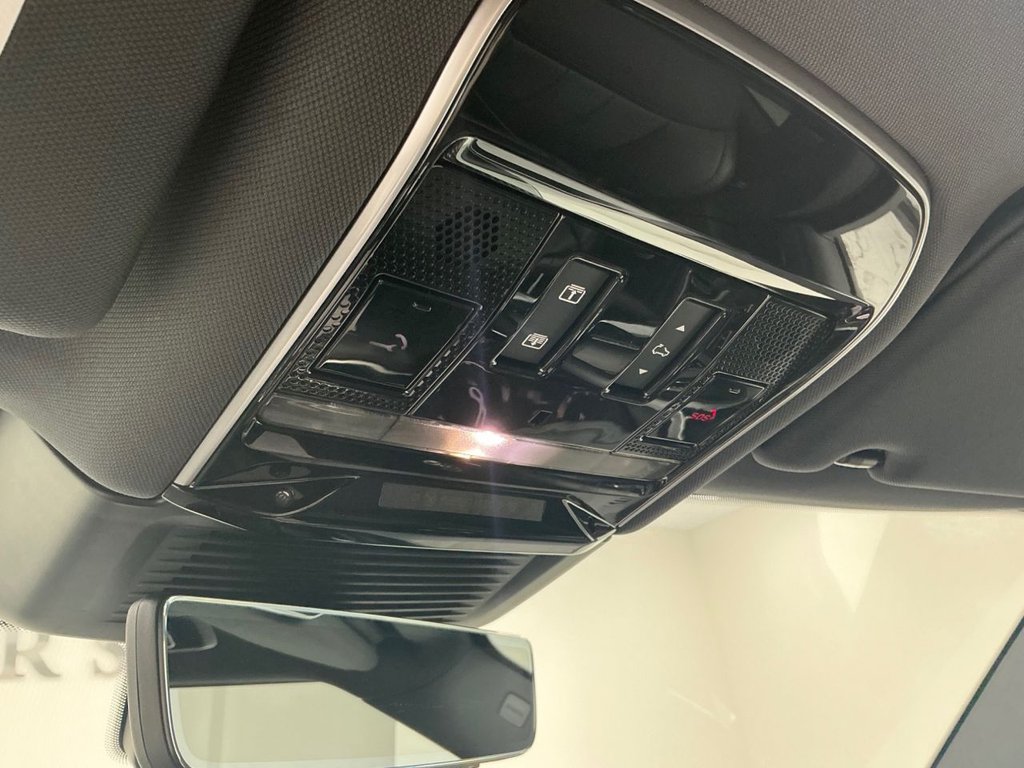 Used Land Rover Range Rover 2024 for sale - 78002697: Photo 16