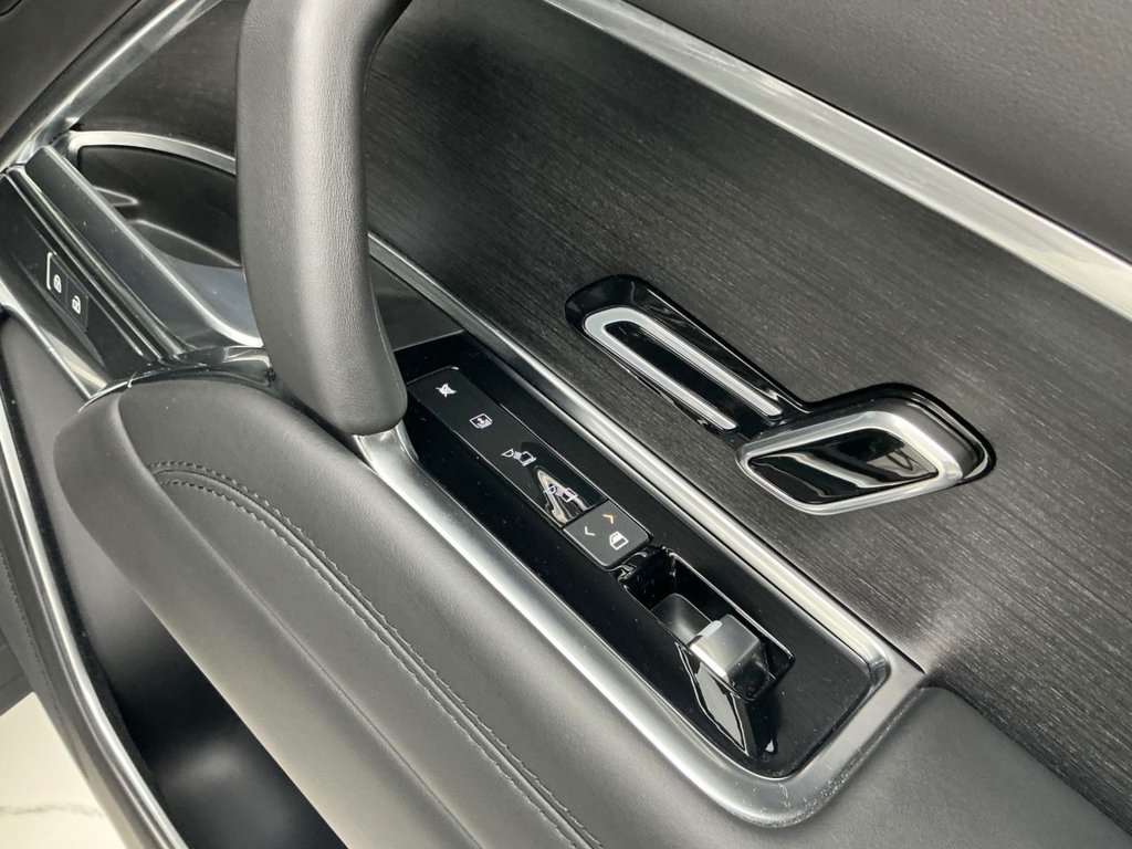 Used Land Rover Range Rover 2024 for sale - 78002697: Photo 31