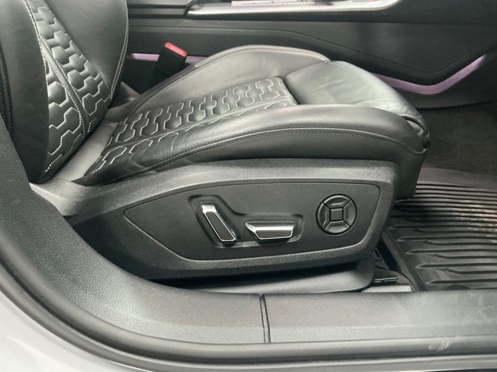 Used Audi RS6 2020 for sale - 77422017: Photo 31