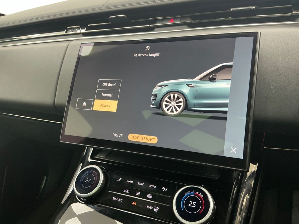 Used Land Rover Range Rover Sport 2023 for sale - 78056487: Photo 13