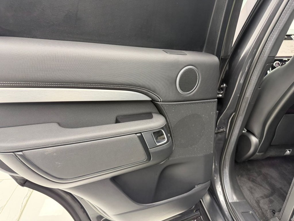 Used Land Rover Discovery 2022 for sale - 76841238: Photo 31