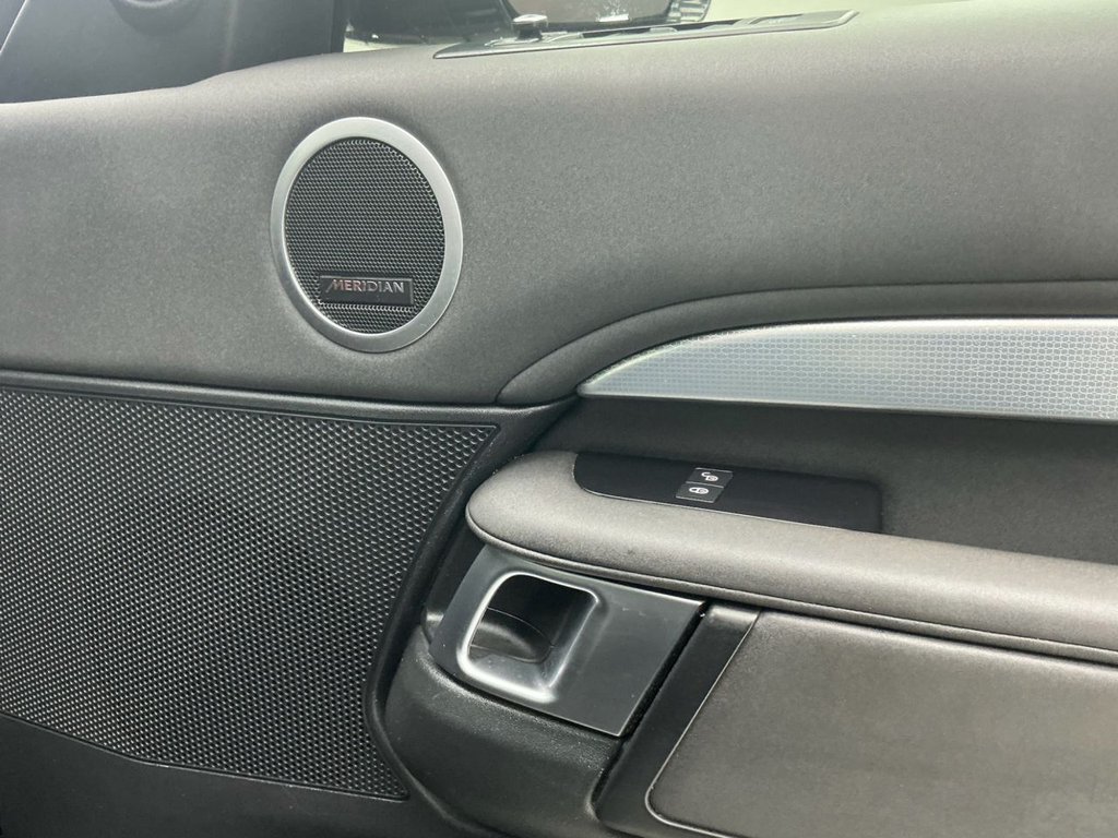 Used Land Rover Discovery 2020 for sale - 77521367: Photo 18