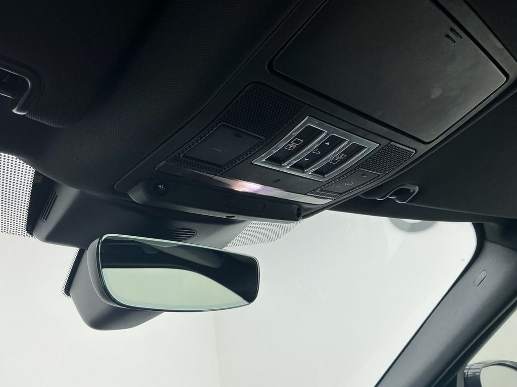 Used Land Rover Discovery 2020 for sale - 77521367: Photo 32