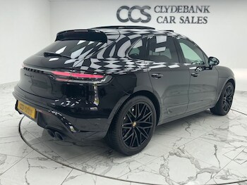 Used Porsche Macan 2022 for sale - 78597845: Photo