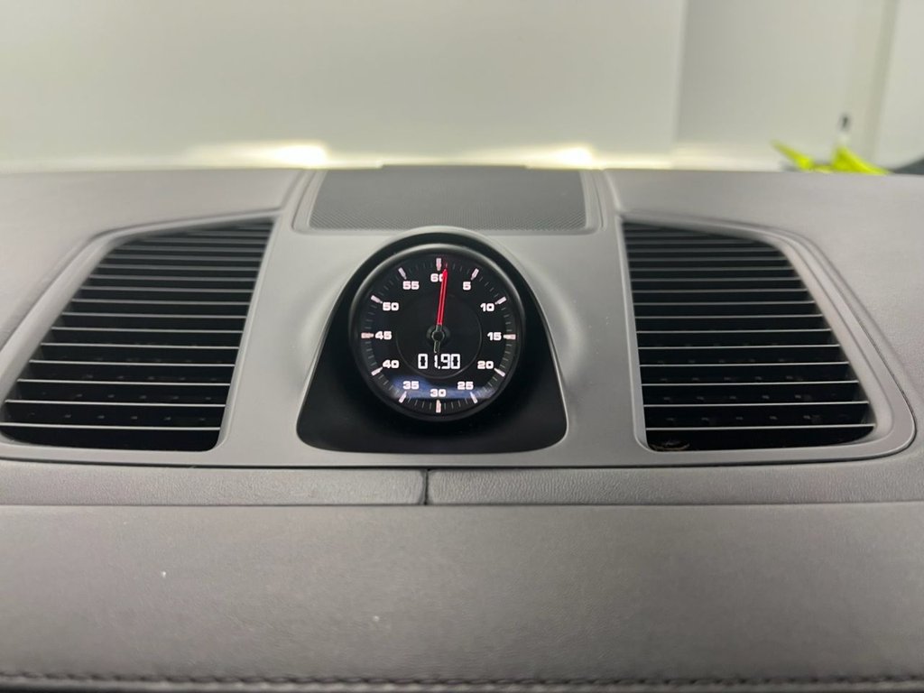 Used Porsche Cayenne 2019 for sale - 76068961: Photo 17