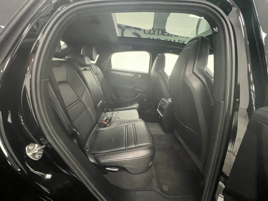 Used Porsche Cayenne 2019 for sale - 76068961: Photo 27
