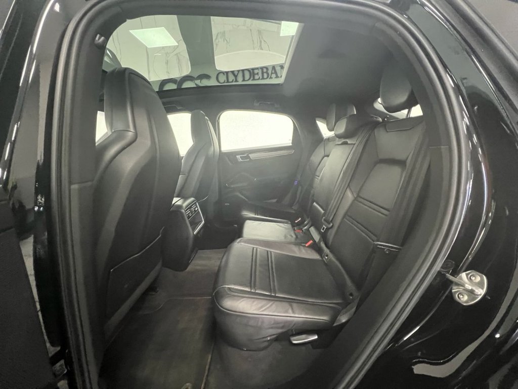 Used Porsche Cayenne 2019 for sale - 76068961: Photo 34