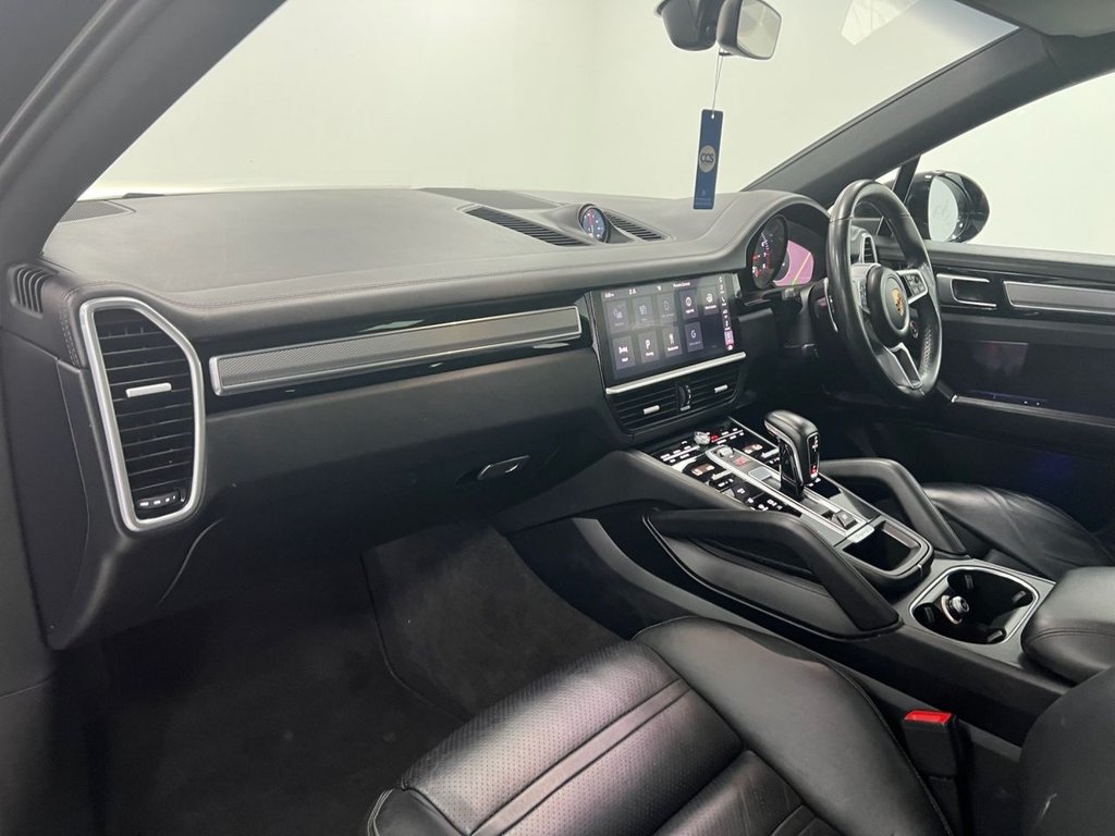 Used Porsche Cayenne 2019 for sale - 76068961: Photo 37