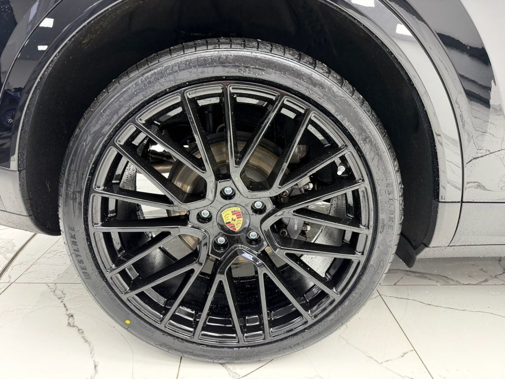 Used Porsche Cayenne 2019 for sale - 76068961: Photo 38