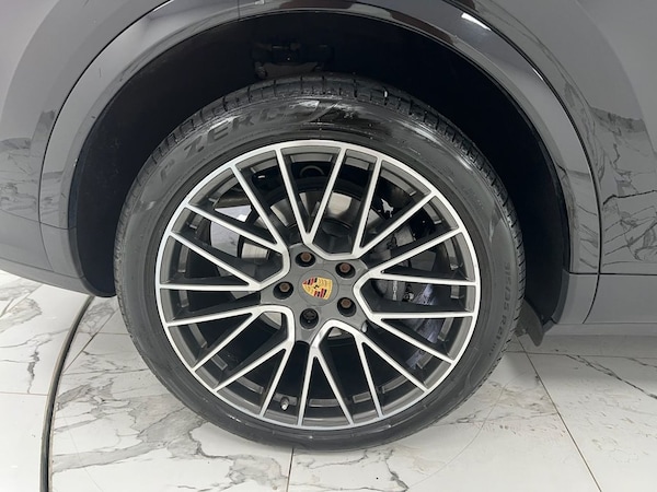 Used Porsche Cayenne 2019 for sale - 76068961: Photo 41