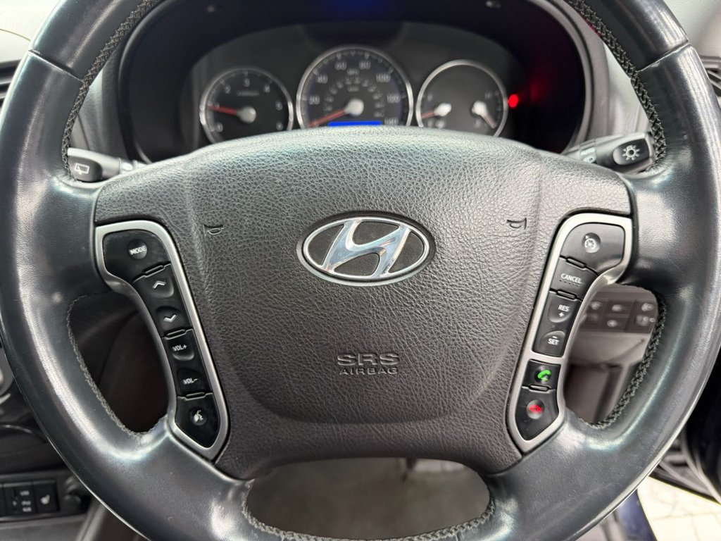 Used Hyundai Santa Fe 2012 for sale - 76406896: Photo 11