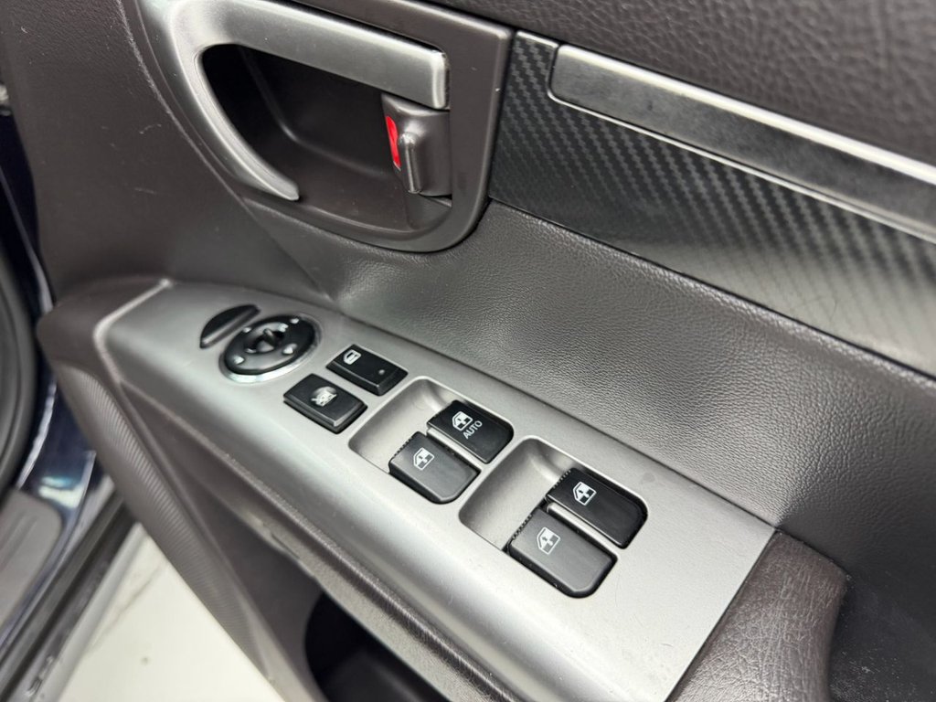 Used Hyundai Santa Fe 2012 for sale - 76406896: Photo 18