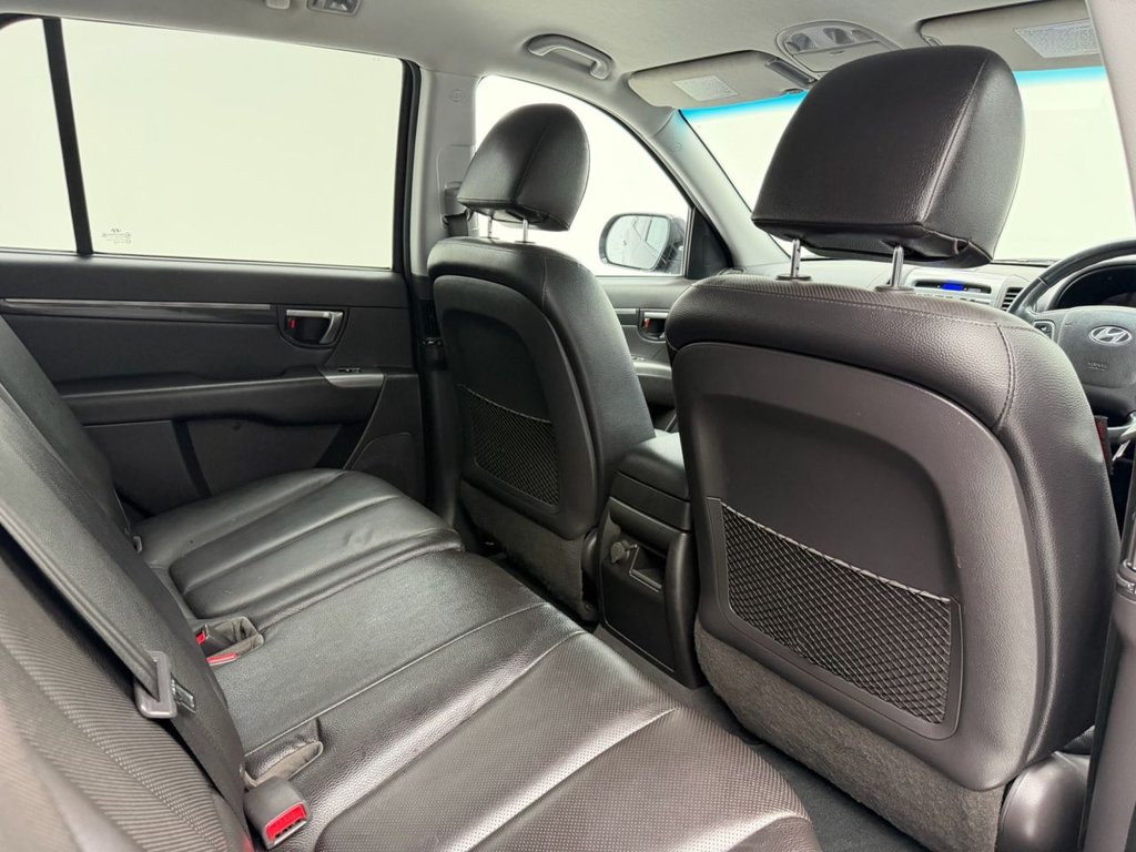 Used Hyundai Santa Fe 2012 for sale - 76406896: Photo 22