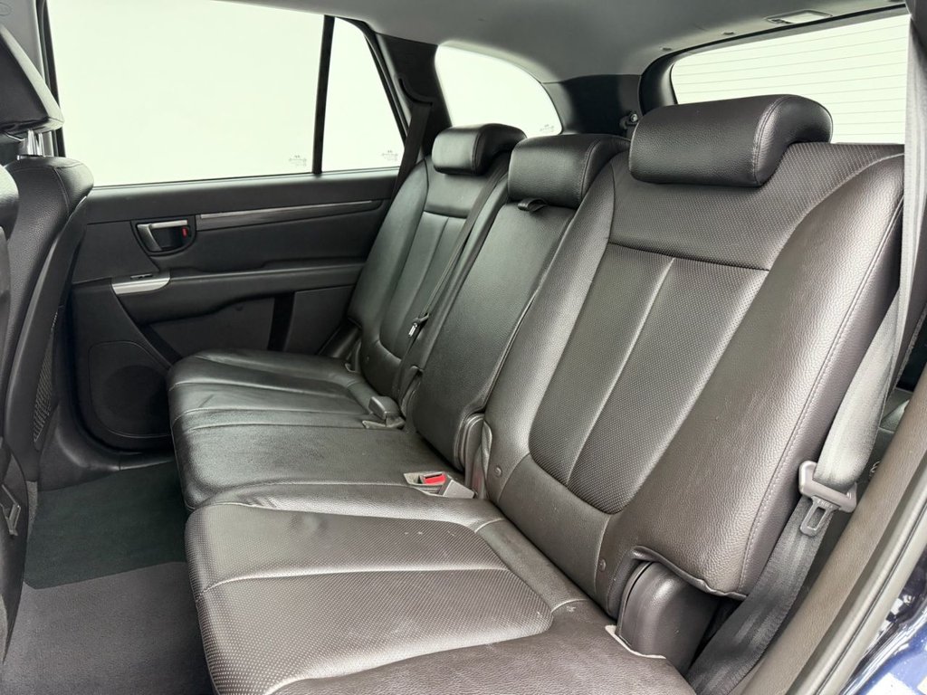 Used Hyundai Santa Fe 2012 for sale - 76406896: Photo 26