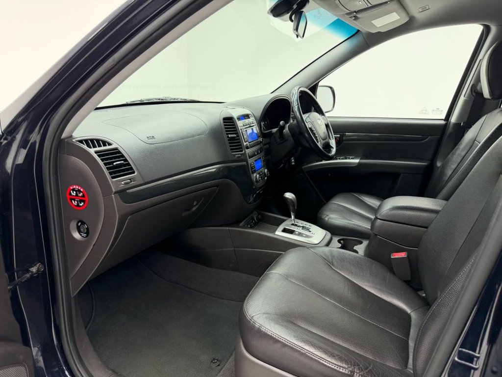 Used Hyundai Santa Fe 2012 for sale - 76406896: Photo 34