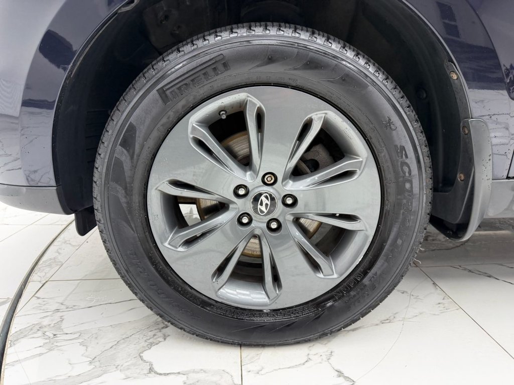 Used Hyundai Santa Fe 2012 for sale - 76406896: Photo 40