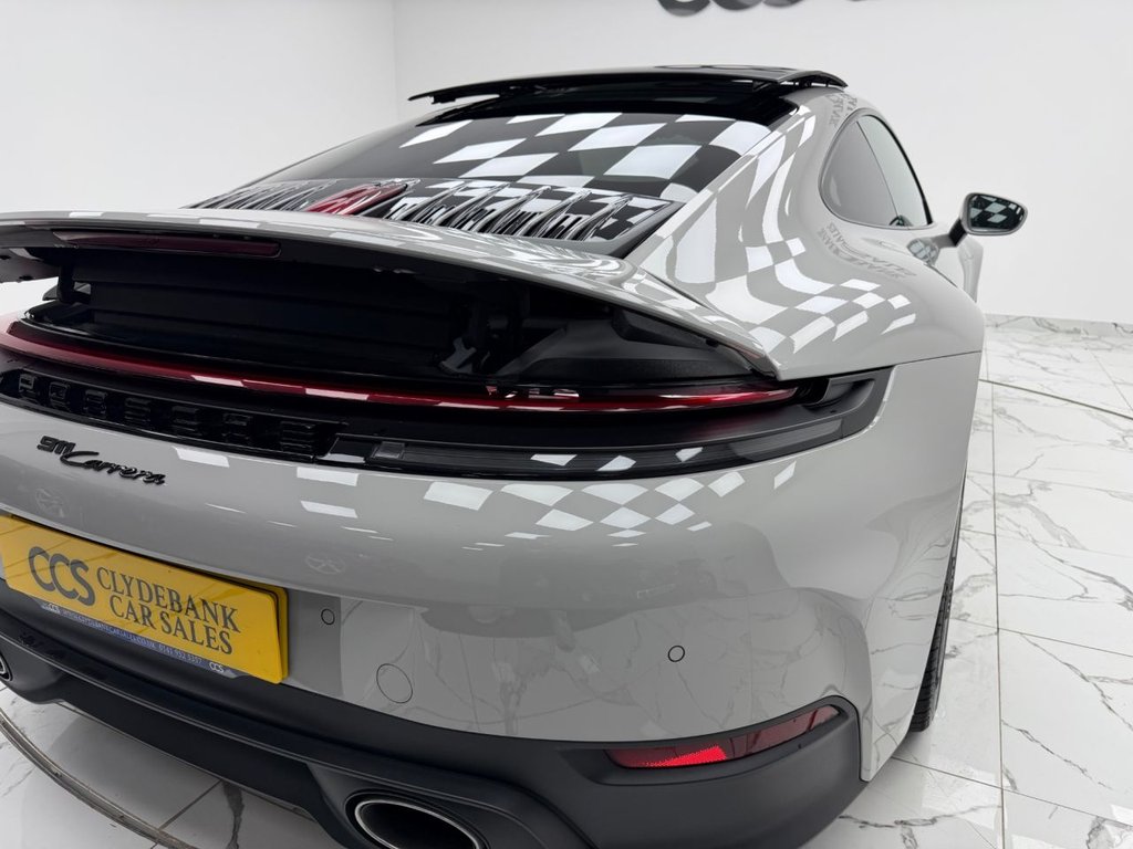 Used Porsche 911 2025 for sale - 76510162: Photo 19