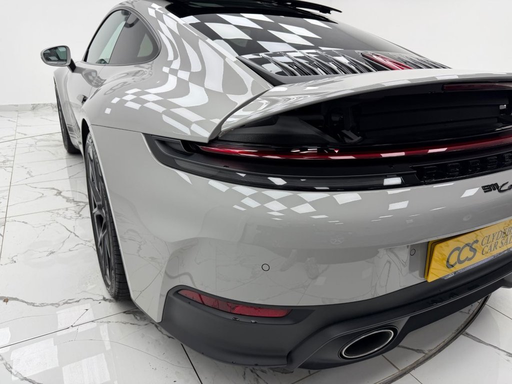 Used Porsche 911 2025 for sale - 76510162: Photo 23